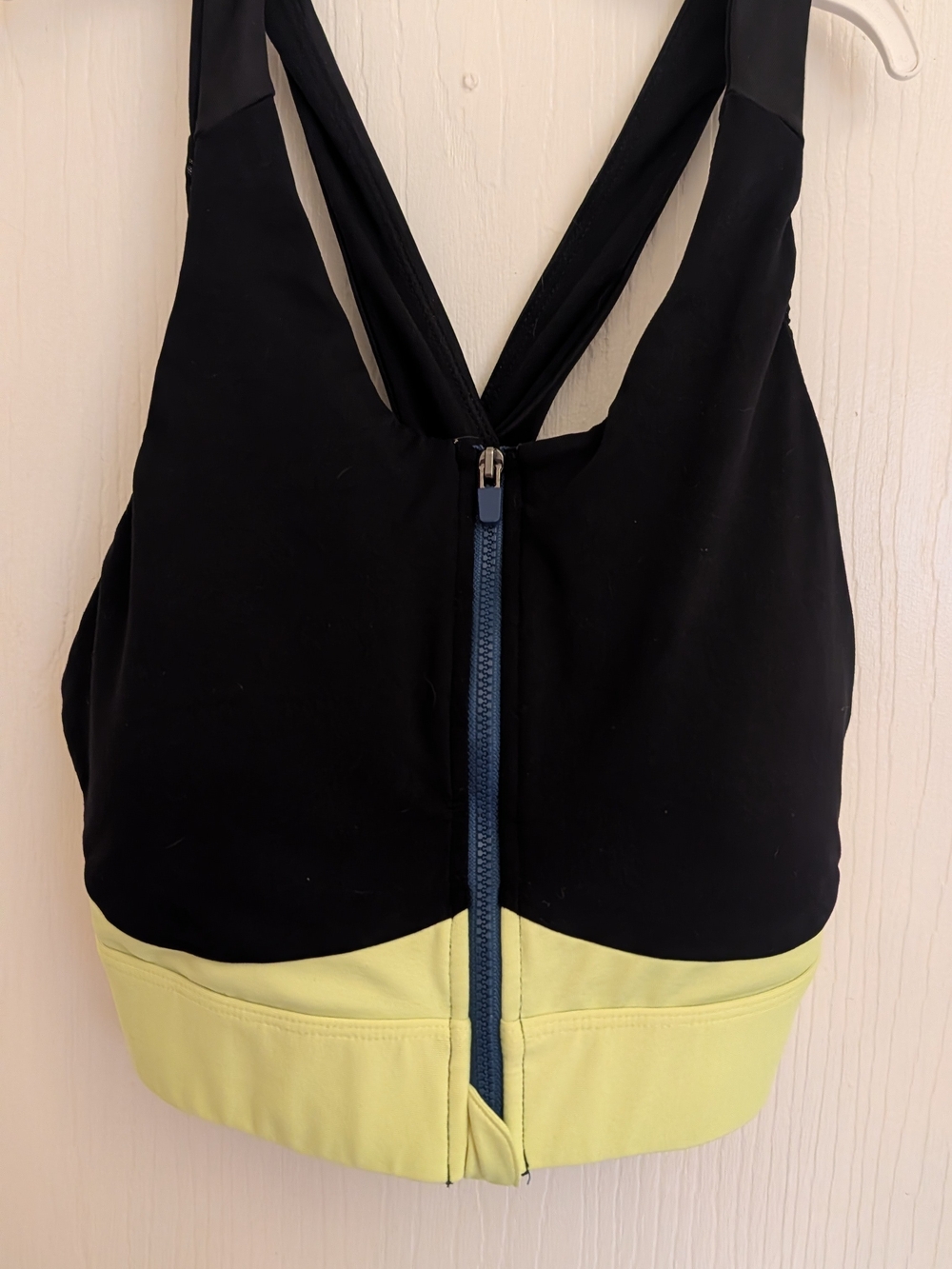 Fabletics Black Sports Bra with Yellow Band and Front Zip